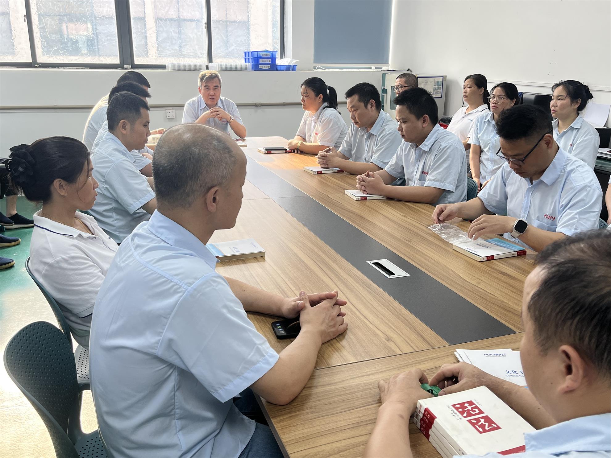 強(qiáng)大品質(zhì)團(tuán)隊(duì)